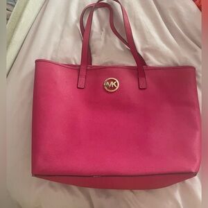 Michael Kors tote